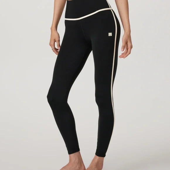 NWT Vuori AllTheFeels Corset Leggings in Black. Size S - Picture 3 of 6